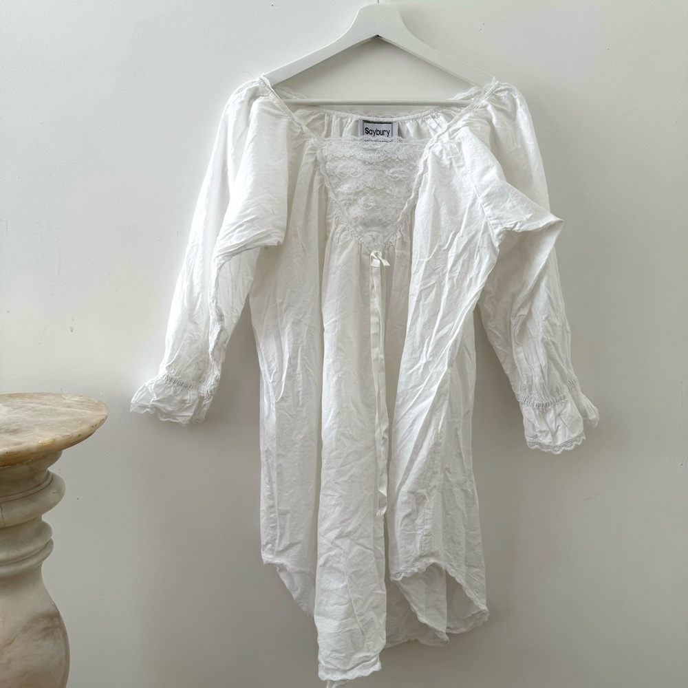 Vintage Saybury Women's White Cotton Nightgown Cottagecore Lace Trim Size L